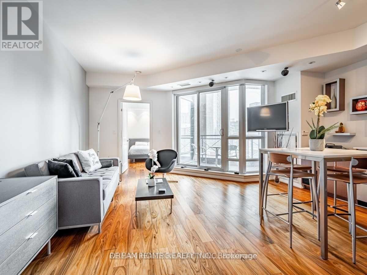 1501 - 35 Hayden Street, Toronto, Ontario  M4Y 3C3 - Photo 12 - C13465472