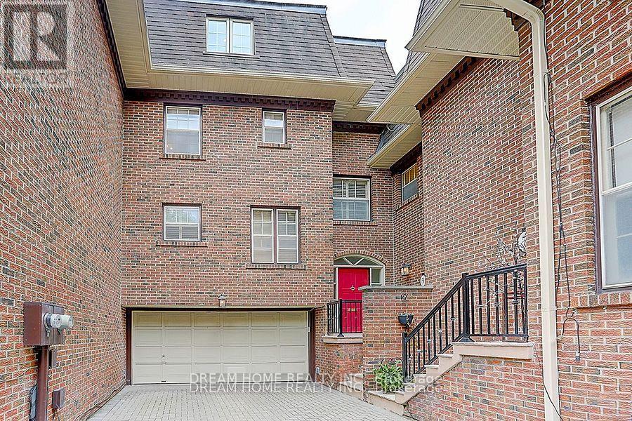 5 SCOTCH ELMWAY AVENUE, Toronto, Ontario