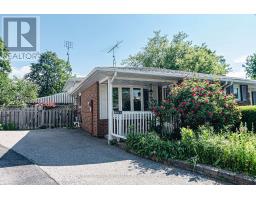 1113 VALLEY COURT, Oshawa, Ontario