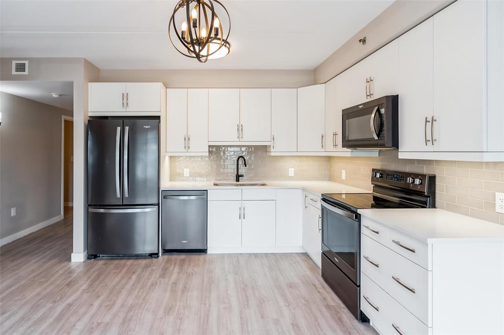 203 300 Centre Street, Winnipeg, Manitoba  R3Y 2A1 - Photo 4 - 202614349