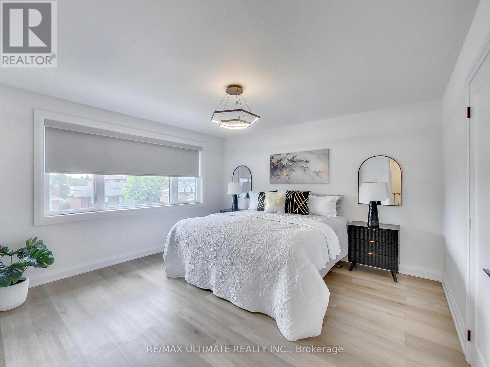 11 Blandorman Road, Toronto, Ontario  M6L 2L7 - Photo 21 - W13465454