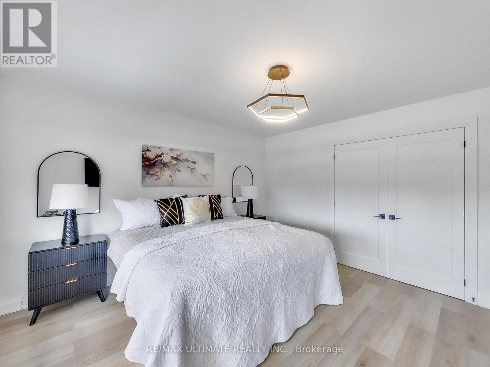 11 Blandorman Road, Toronto, Ontario  M6L 2L7 - Photo 23 - W13465454