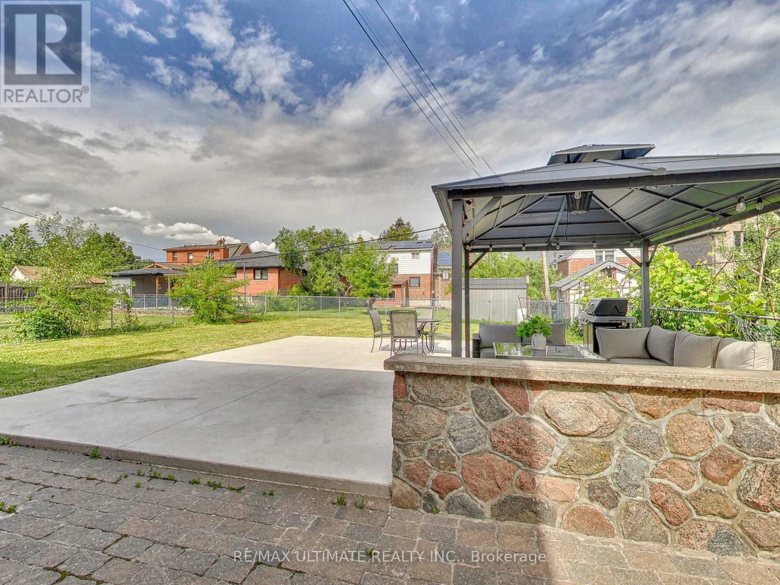 11 Blandorman Road, Toronto, Ontario  M6L 2L7 - Photo 41 - W13465454