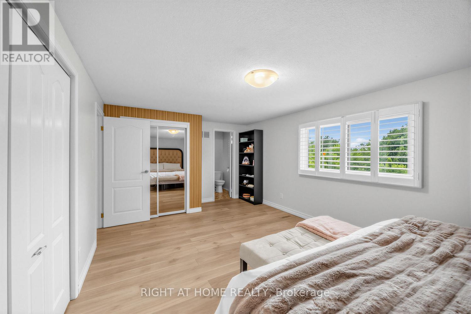 6760 Dolmage Court, Mississauga, Ontario  L5N 4V9 - Photo 22 - W13465504