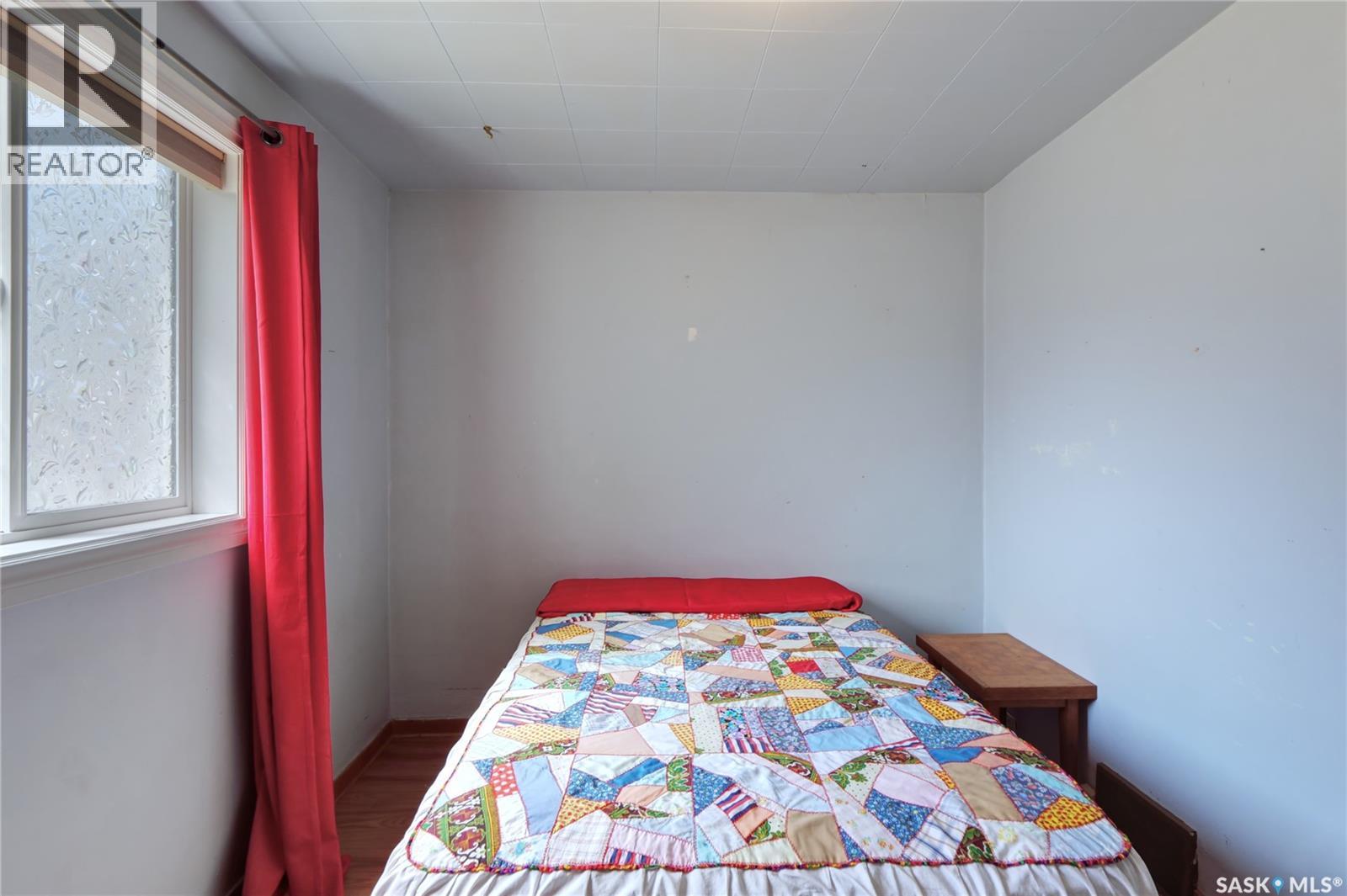 460 Iroquois Street W, Moose Jaw, Saskatchewan  S6H 5B3 - Photo 14 - SK040029