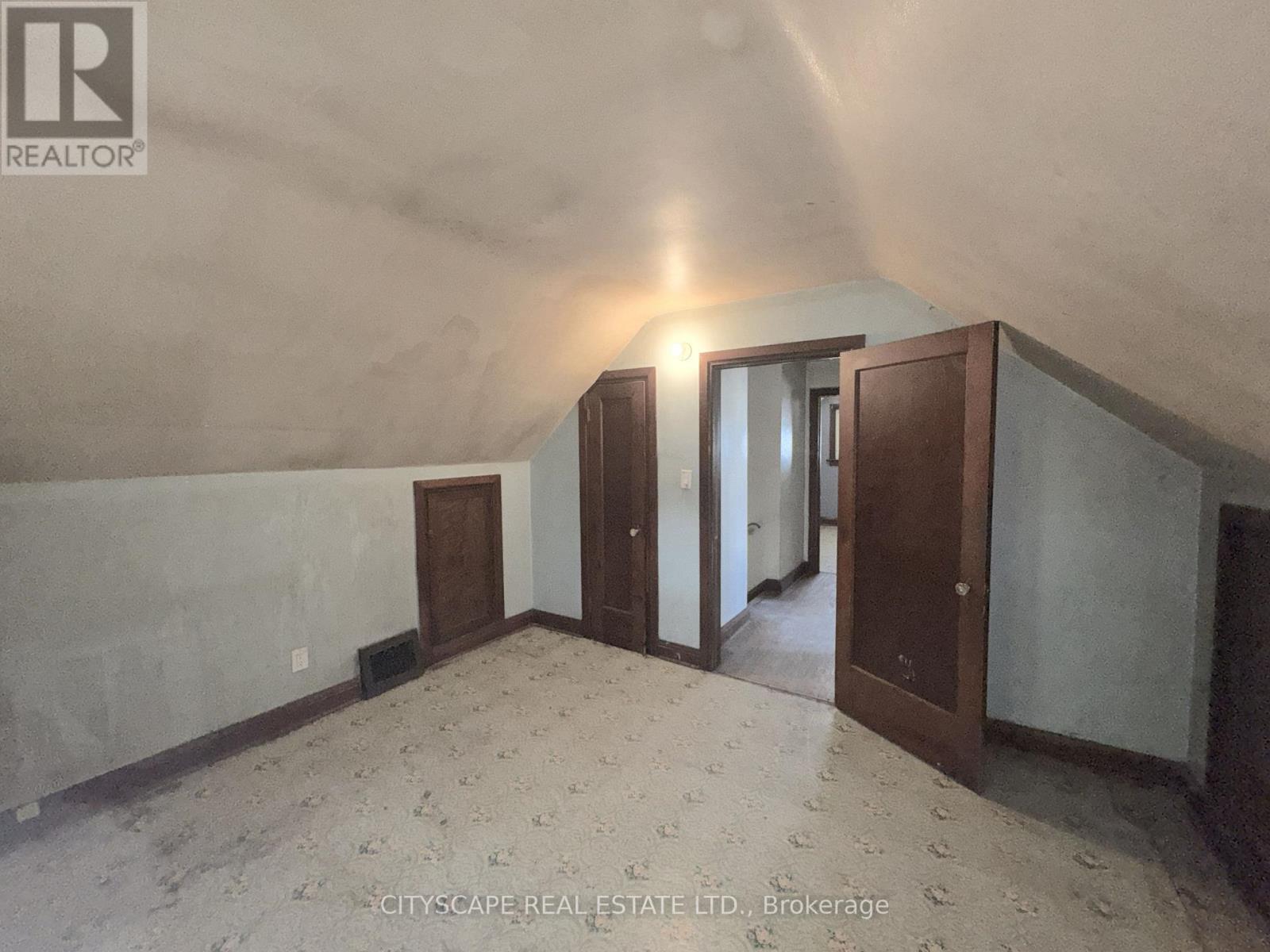 238 Lancaster Street W, Kitchener, Ontario  N2H 4V1 - Photo 20 - X13465556