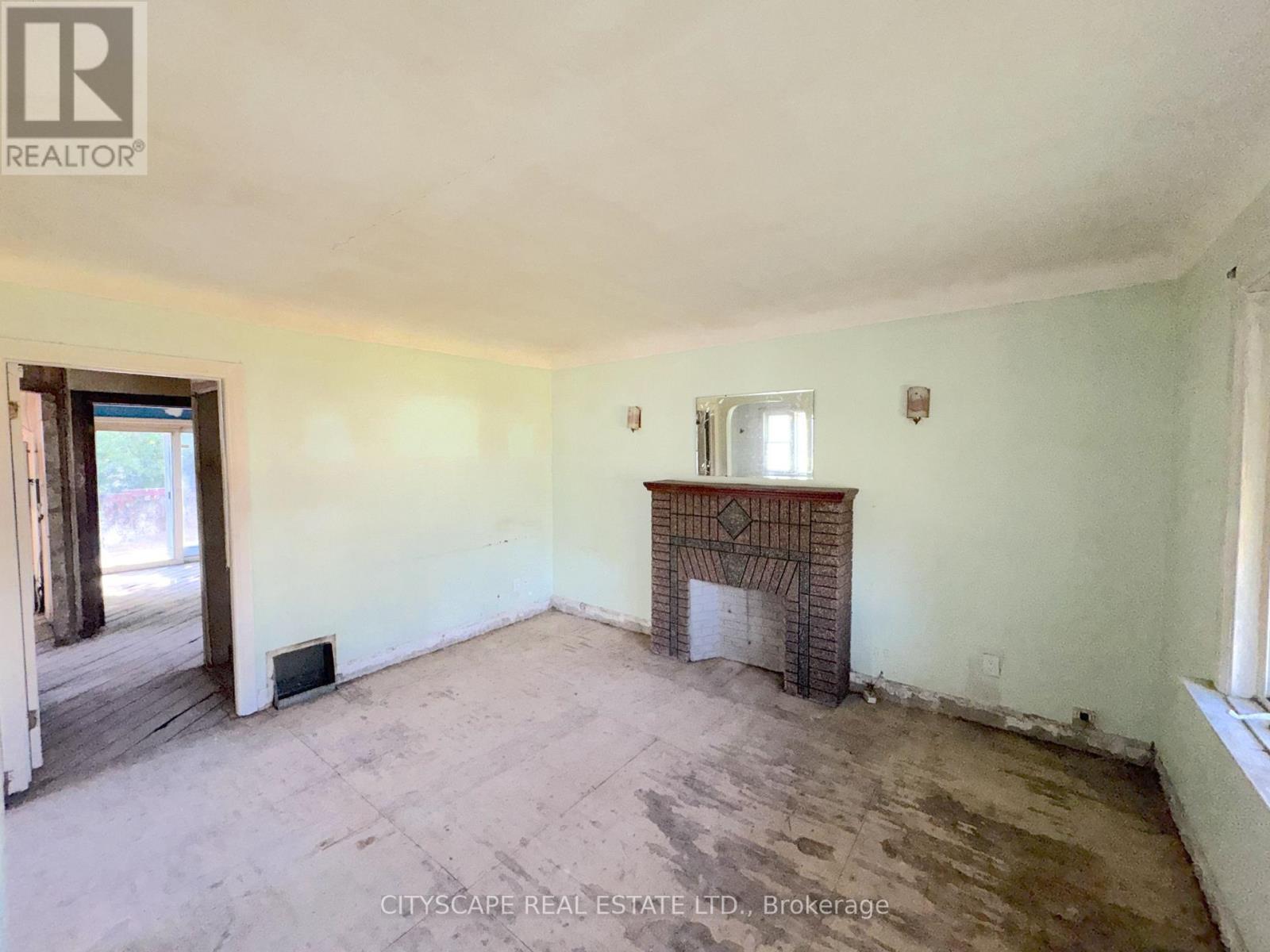 238 Lancaster Street W, Kitchener, Ontario  N2H 4V1 - Photo 5 - X13465556