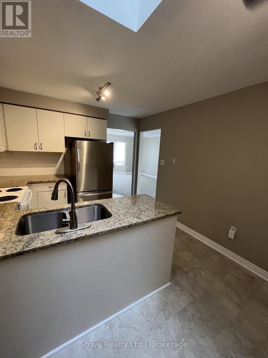 1013 Attersley Drive, Oshawa, Ontario  L1K 2G9 - Photo 10 - E13465618