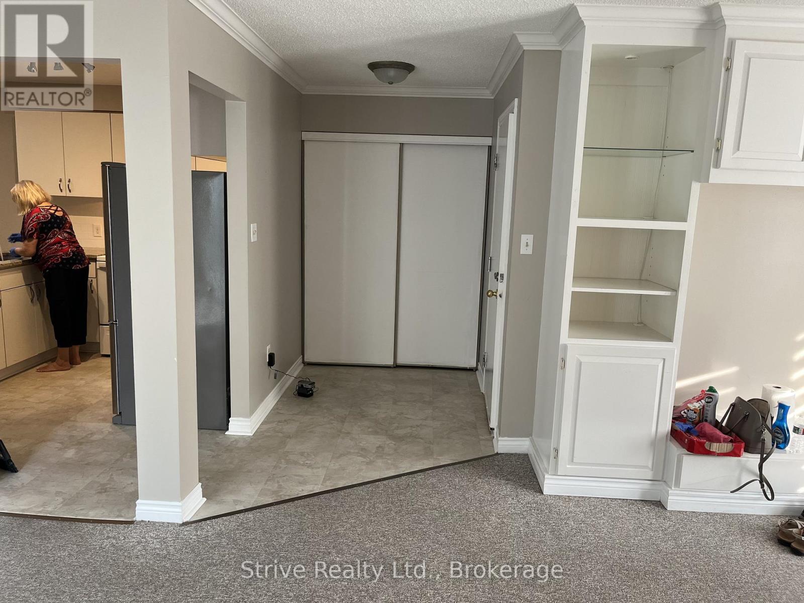 1013 Attersley Drive, Oshawa, Ontario  L1K 2G9 - Photo 5 - E13465618