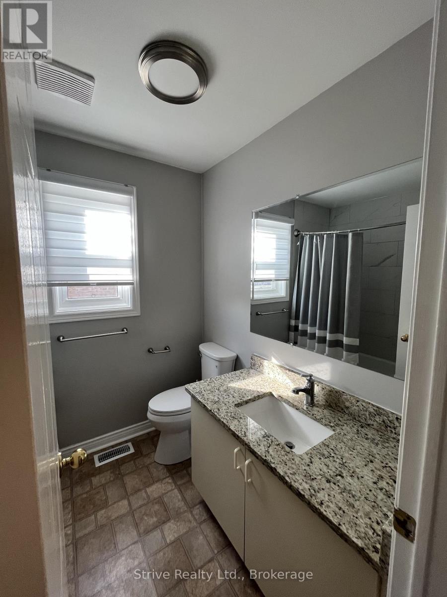 1013 Attersley Drive, Oshawa, Ontario  L1K 2G9 - Photo 6 - E13465618
