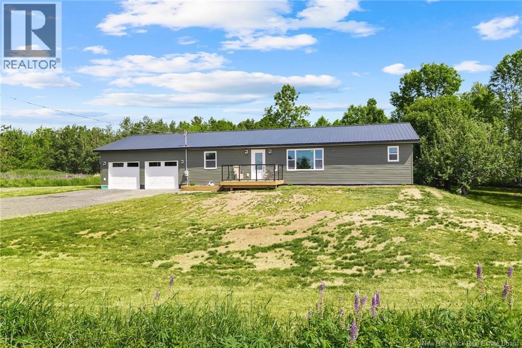 12 Mott Road, Waterborough, New Brunswick  E4C 2Z1 - Photo 2 - NB142304