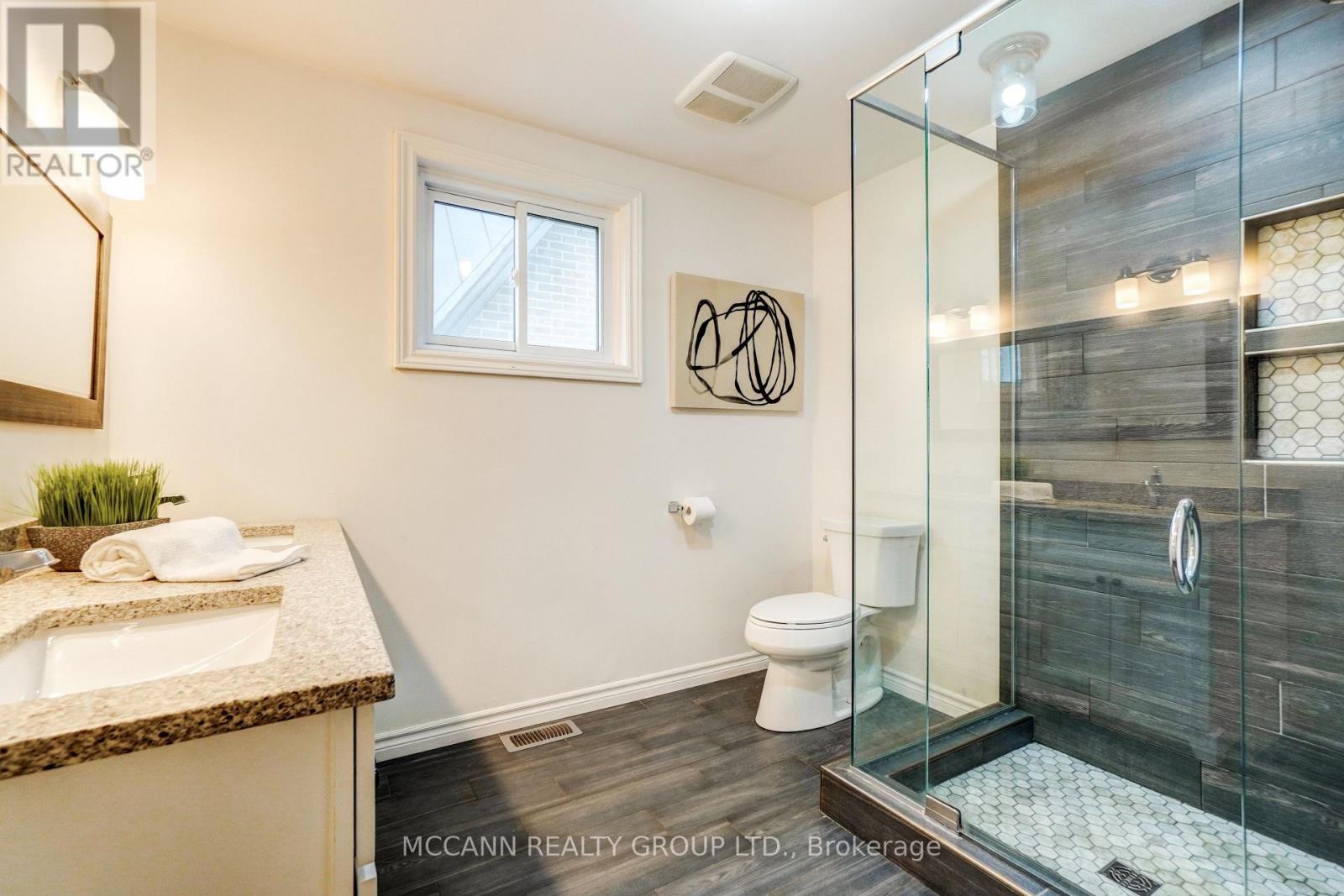 9 Charles Street, Whitby, Ontario  L1M 1A5 - Photo 21 - E13465632
