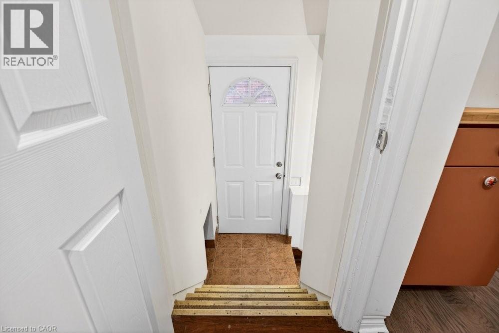 78 East 14th Street, Hamilton, Ontario  L9A 4B5 - Photo 18 - 40821460