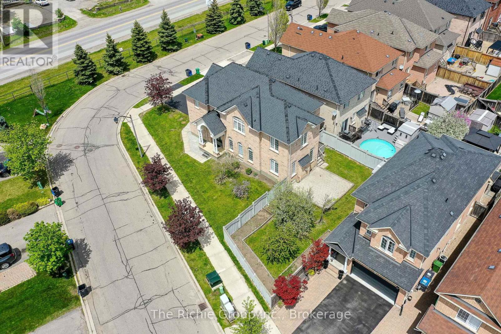 59 Tarquini Crescent, Caledon, Ontario  L7E 2Z5 - Photo 4 - W13465590