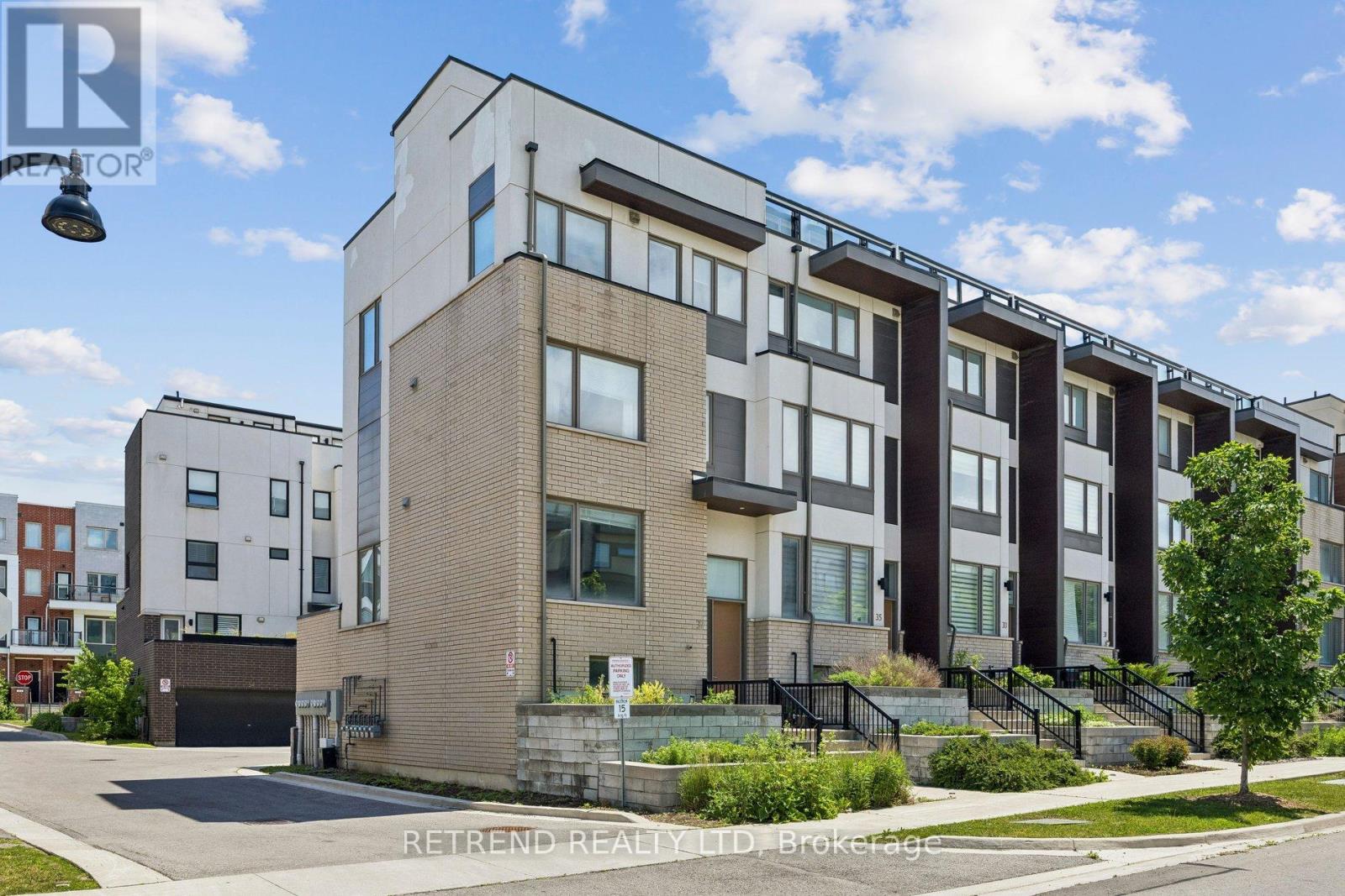 37 Caroline Carpenter Grove, Toronto, Ontario  M3K 0B1 - Photo 2 - W13465628