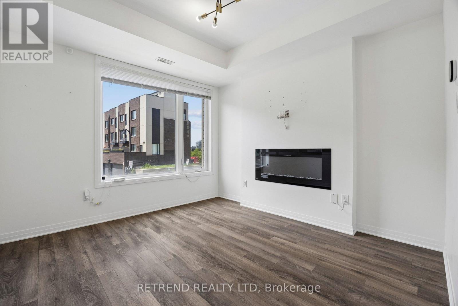 37 Caroline Carpenter Grove, Toronto, Ontario  M3K 0B1 - Photo 5 - W13465628