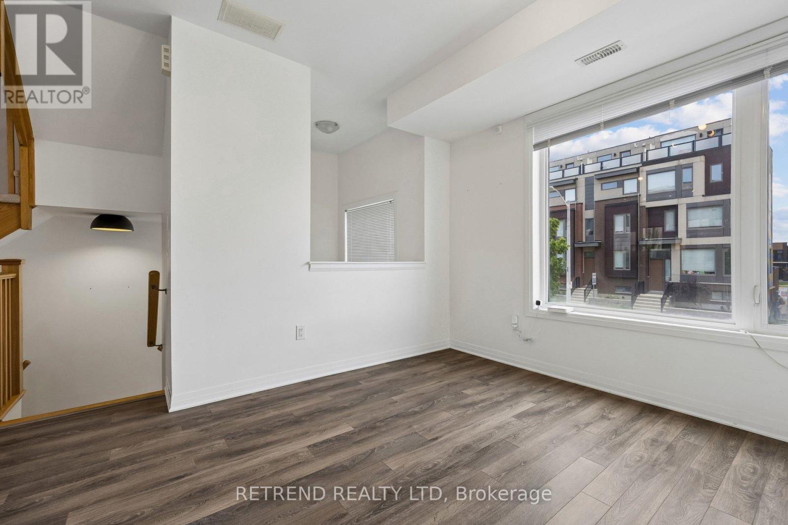 37 Caroline Carpenter Grove, Toronto, Ontario  M3K 0B1 - Photo 7 - W13465628