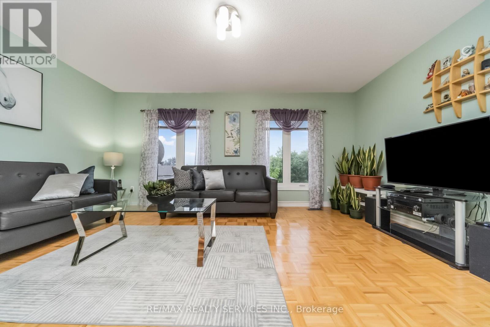 27 Ashford Court, Brampton, Ontario  L6V 3E2 - Photo 20 - W13465630