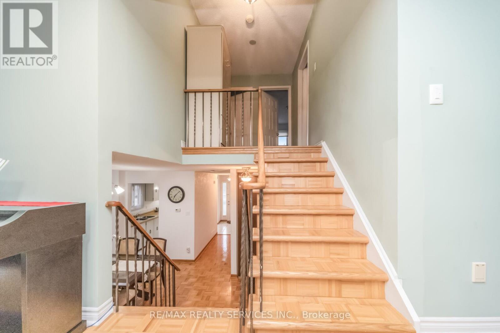 27 Ashford Court, Brampton, Ontario  L6V 3E2 - Photo 25 - W13465630