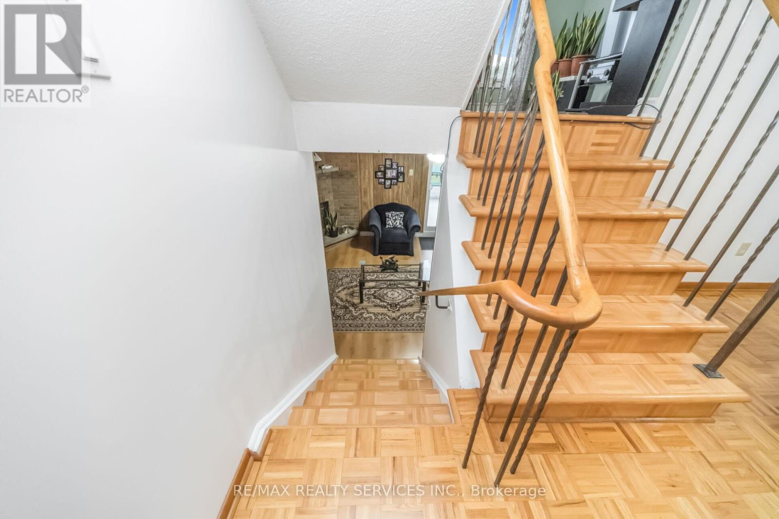 27 Ashford Court, Brampton, Ontario  L6V 3E2 - Photo 38 - W13465630
