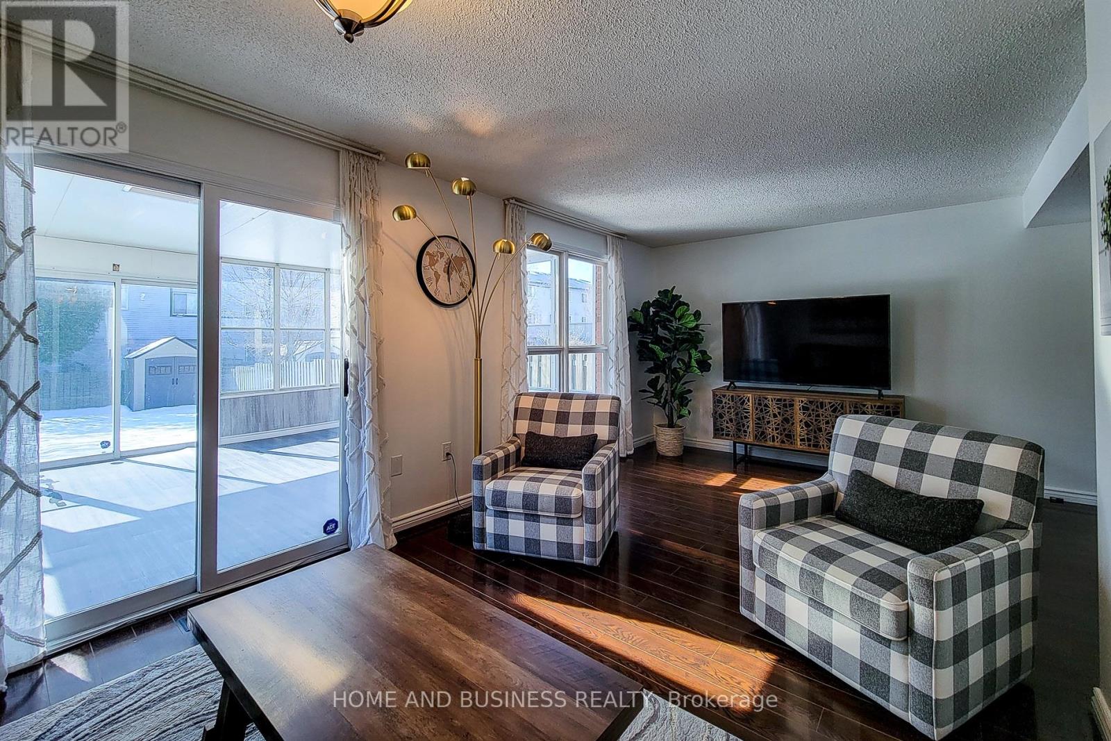 50 Everest Street, Hamilton, Ontario  L8W 2G9 - Photo 4 - X12829876