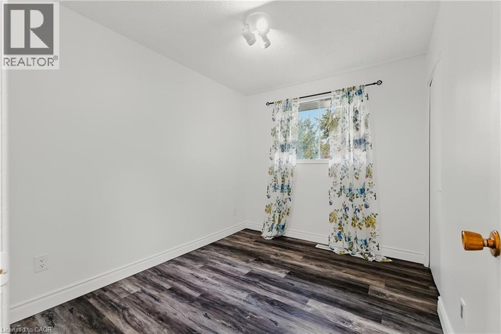 310 Southill Drive, Kitchener, Ontario N2A 2R1 - Photo 9 - 40841186