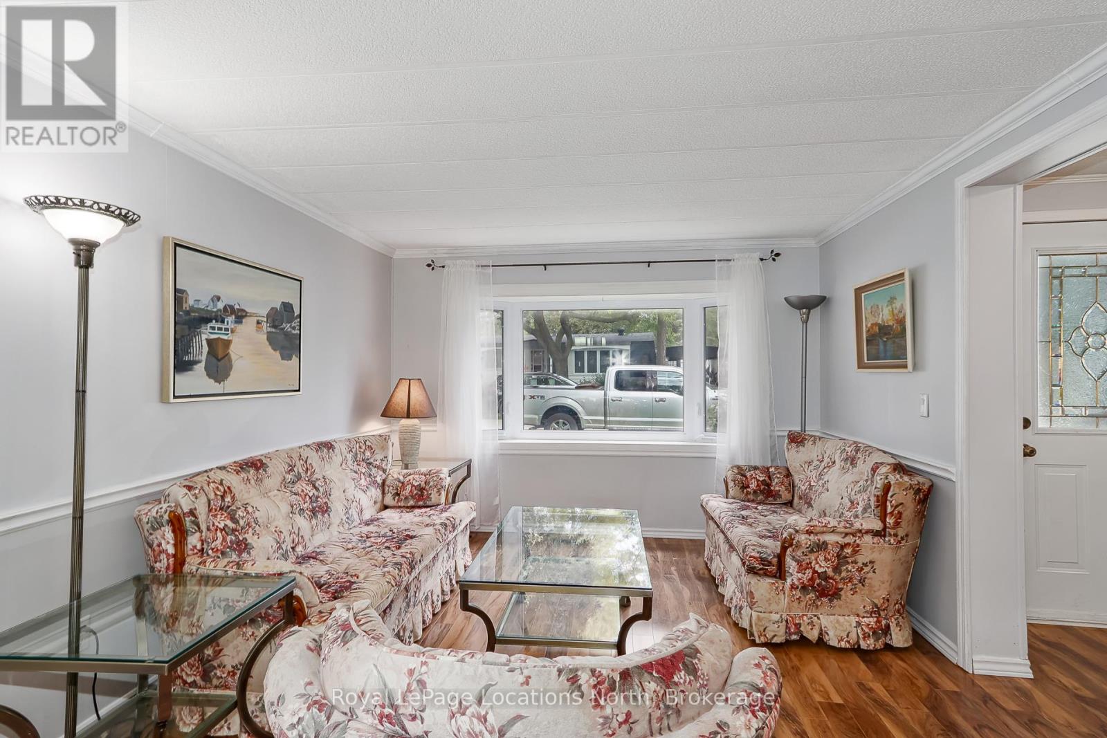 5 Golf Avenue Sw, Wasaga Beach, Ontario  L9Z 1K2 - Photo 11 - S13465646