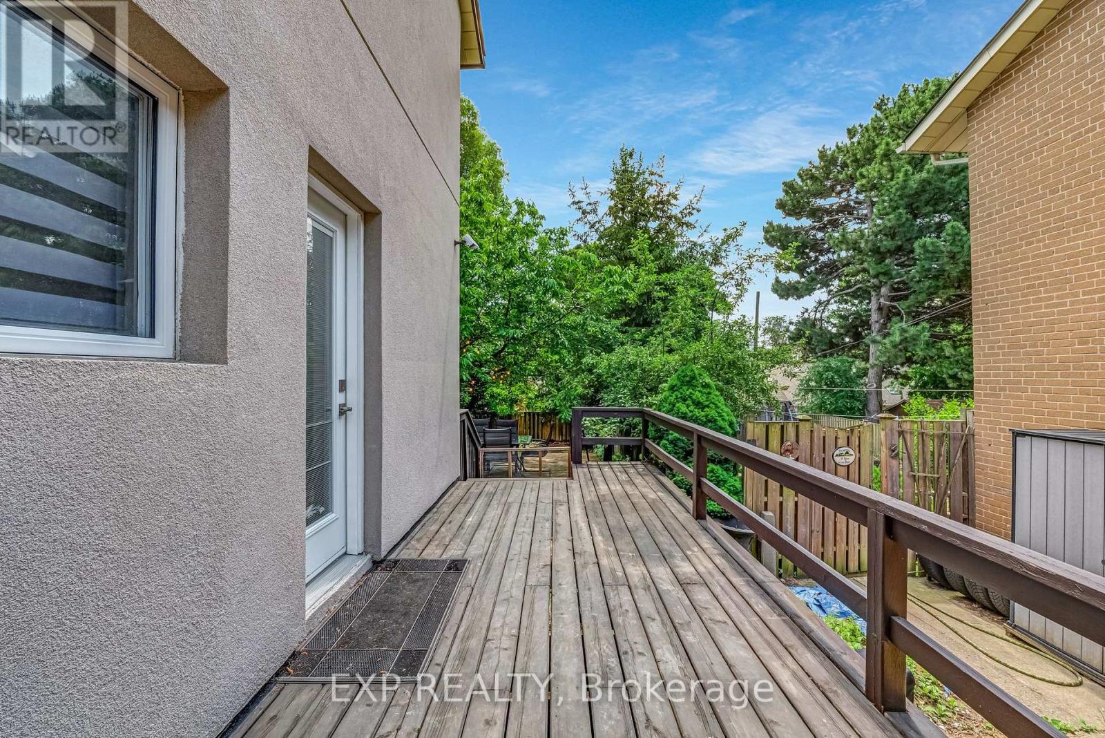 160 Cottonwood Drive, Toronto, Ontario M3C 2B4 - Photo 35 - C13457040