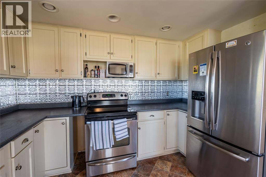 2995 St. Clair Parkway, Sombra, Ontario  N0P 2H0 - Photo 15 - 26014514