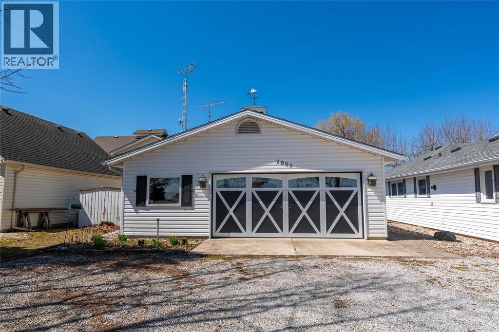 2995 St. Clair Parkway, Sombra, Ontario  N0P 2H0 - Photo 34 - 26014514