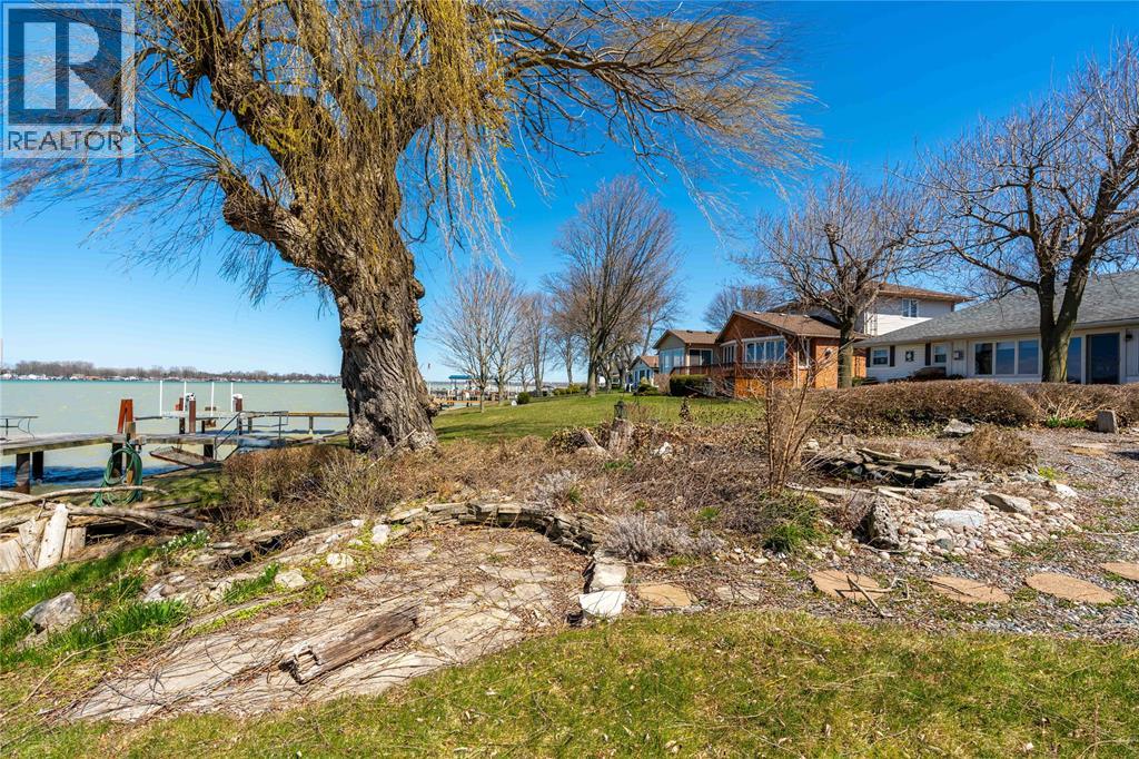 2995 St. Clair Parkway, Sombra, Ontario  N0P 2H0 - Photo 37 - 26014514