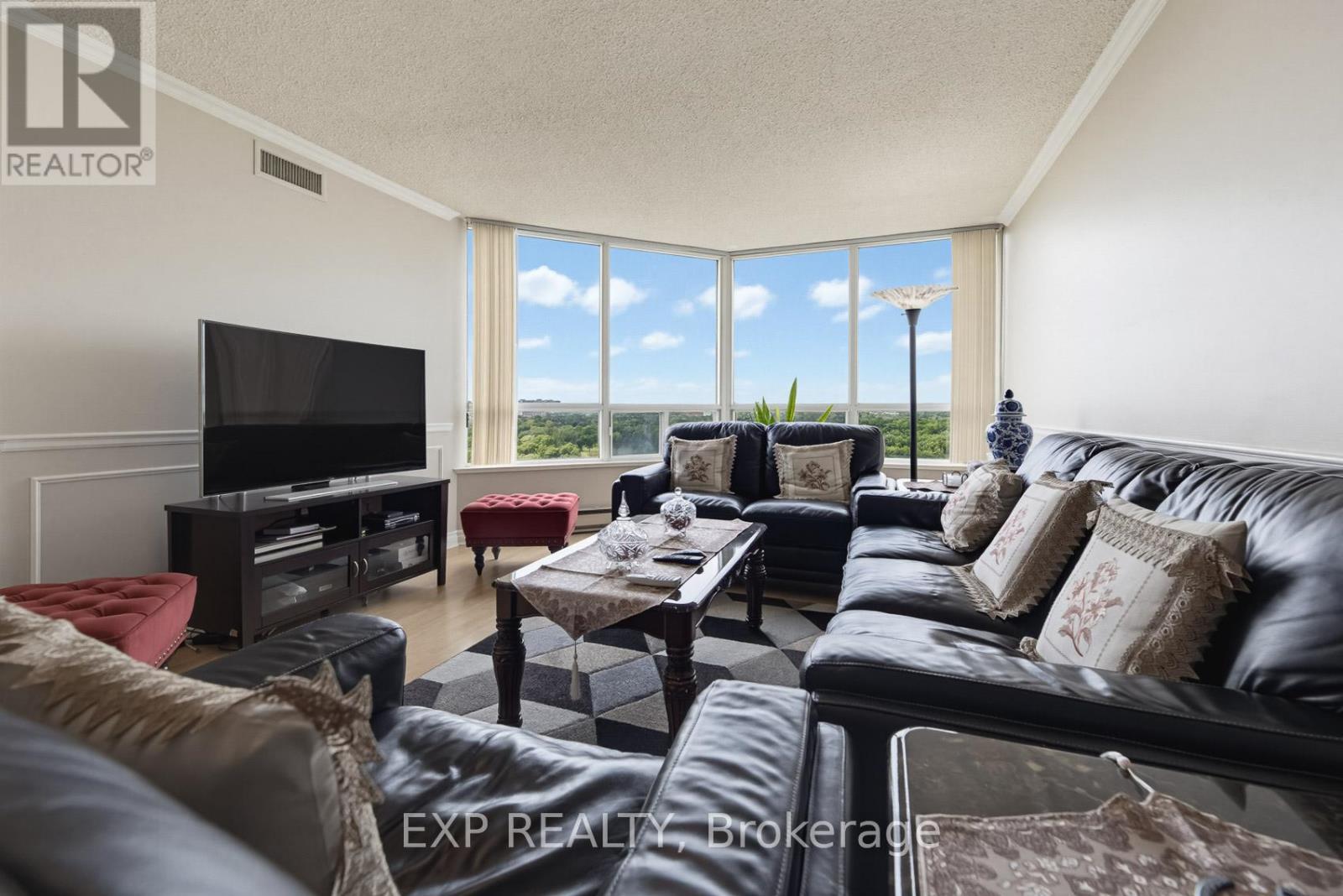 1605 - 168 Bonis Avenue, Toronto, Ontario  M1T 3V6 - Photo 10 - E13465654
