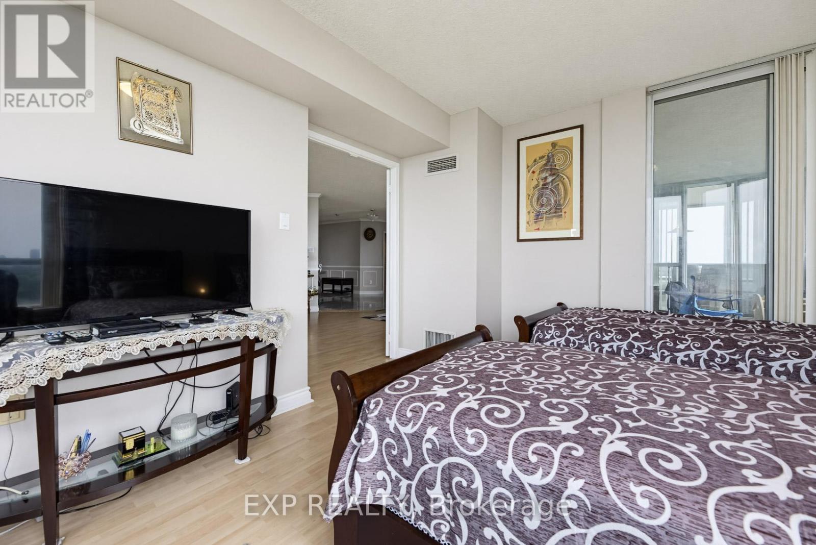 1605 - 168 Bonis Avenue, Toronto, Ontario  M1T 3V6 - Photo 13 - E13465654