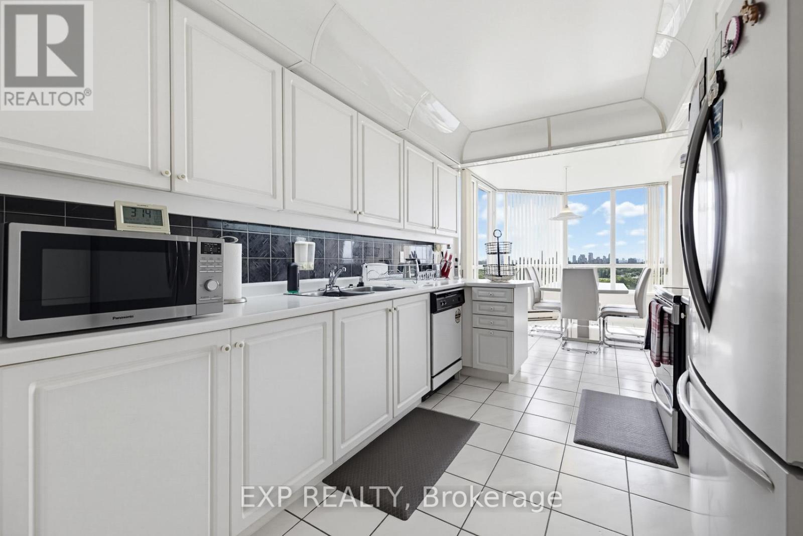 1605 - 168 Bonis Avenue, Toronto, Ontario  M1T 3V6 - Photo 20 - E13465654