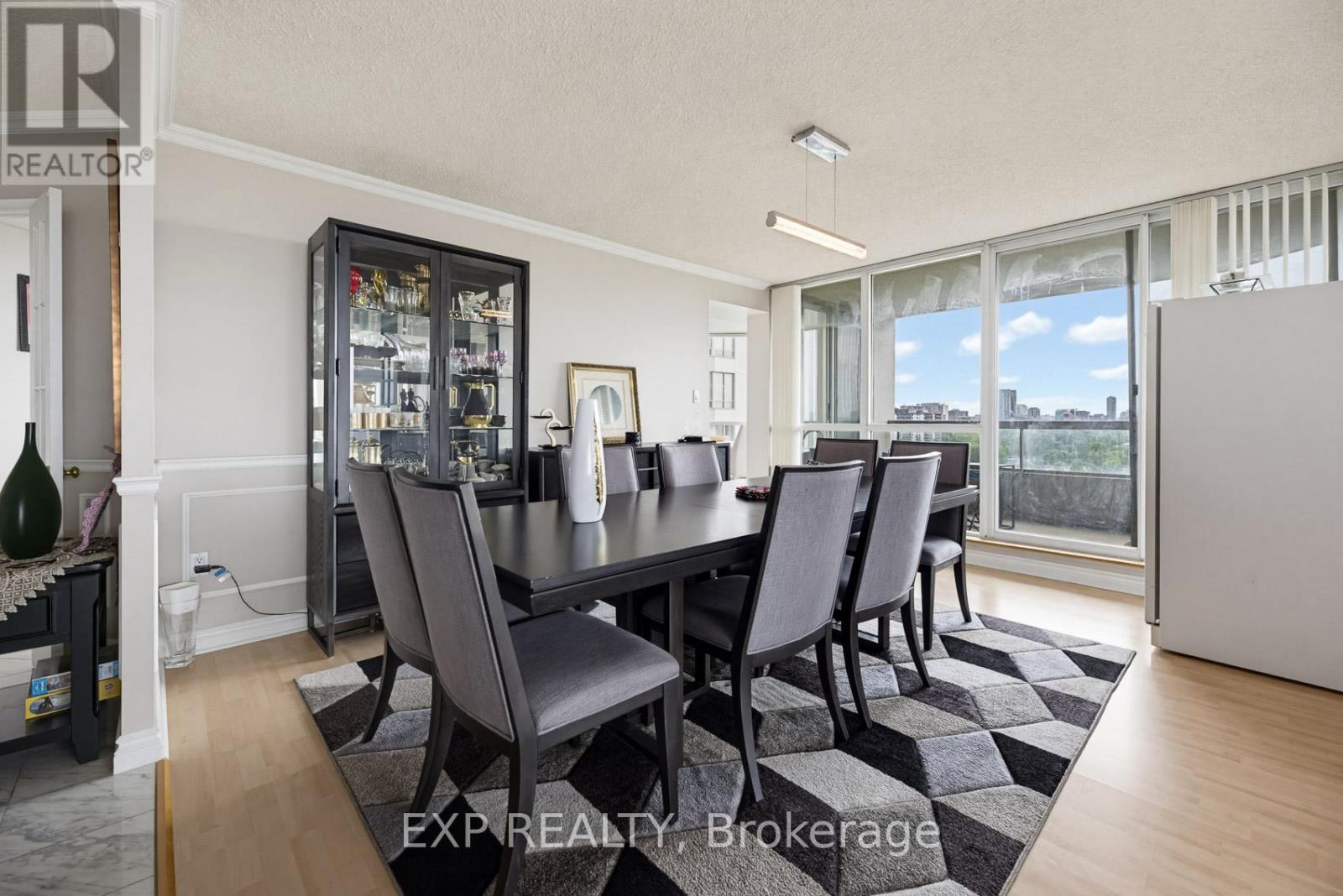1605 - 168 Bonis Avenue, Toronto, Ontario  M1T 3V6 - Photo 7 - E13465654