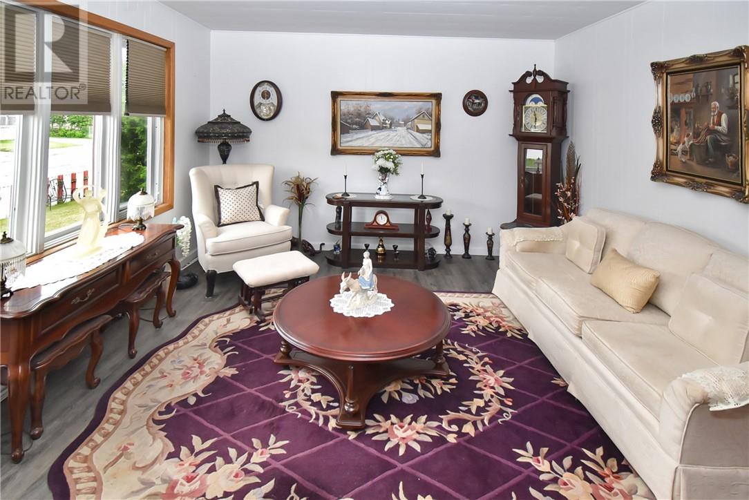 75 Main Street East, Chelmsford, Ontario  P0M 1L0 - Photo 14 - 2128677