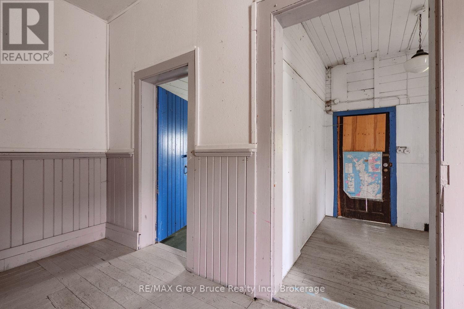 1 Mill Street, Northern Bruce Peninsula, Ontario N0H 1W0 - Photo 15 - X13465666