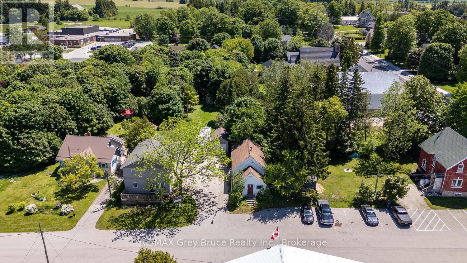 1 Mill Street, Northern Bruce Peninsula, Ontario N0H 1W0 - Photo 18 - X13465666