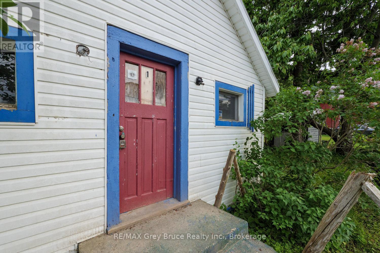 1 Mill Street, Northern Bruce Peninsula, Ontario N0H 1W0 - Photo 6 - X13465666