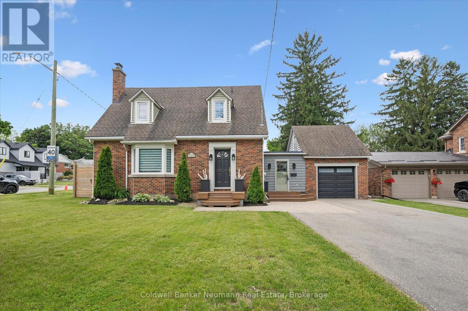 331 Main Street, Cambridge, Ontario N1R 1Y4 - Photo 5 - X13465690