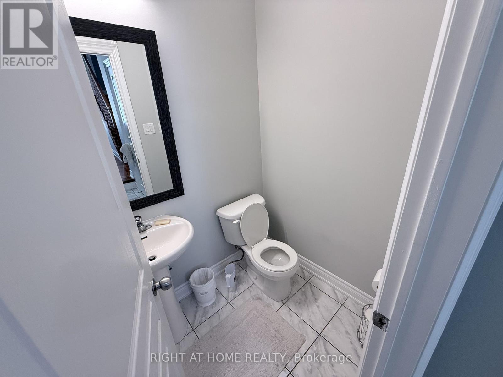 131 Killington Avenue, Vaughan, Ontario  L4H 3Z6 - Photo 10 - N13465706