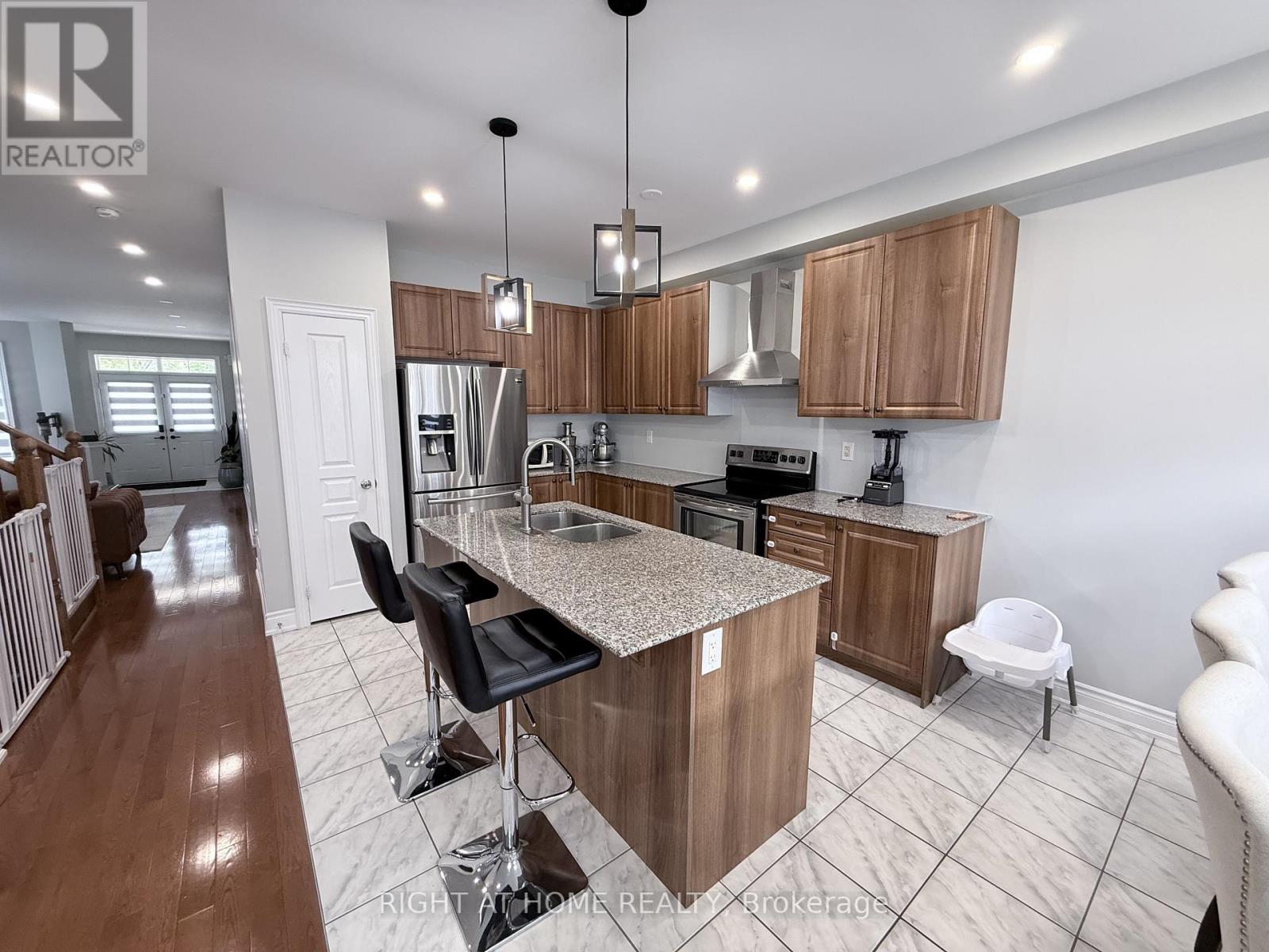 131 Killington Avenue, Vaughan, Ontario  L4H 3Z6 - Photo 12 - N13465706