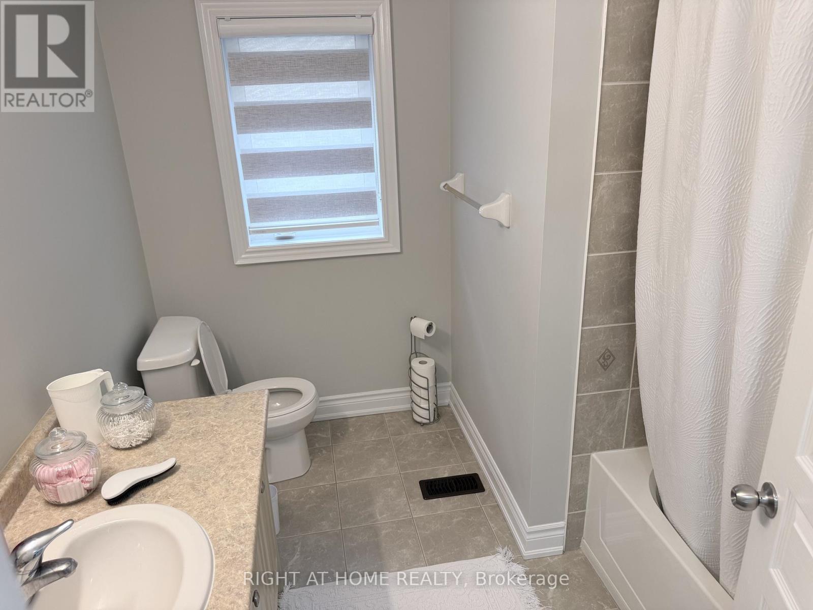 131 Killington Avenue, Vaughan, Ontario  L4H 3Z6 - Photo 27 - N13465706