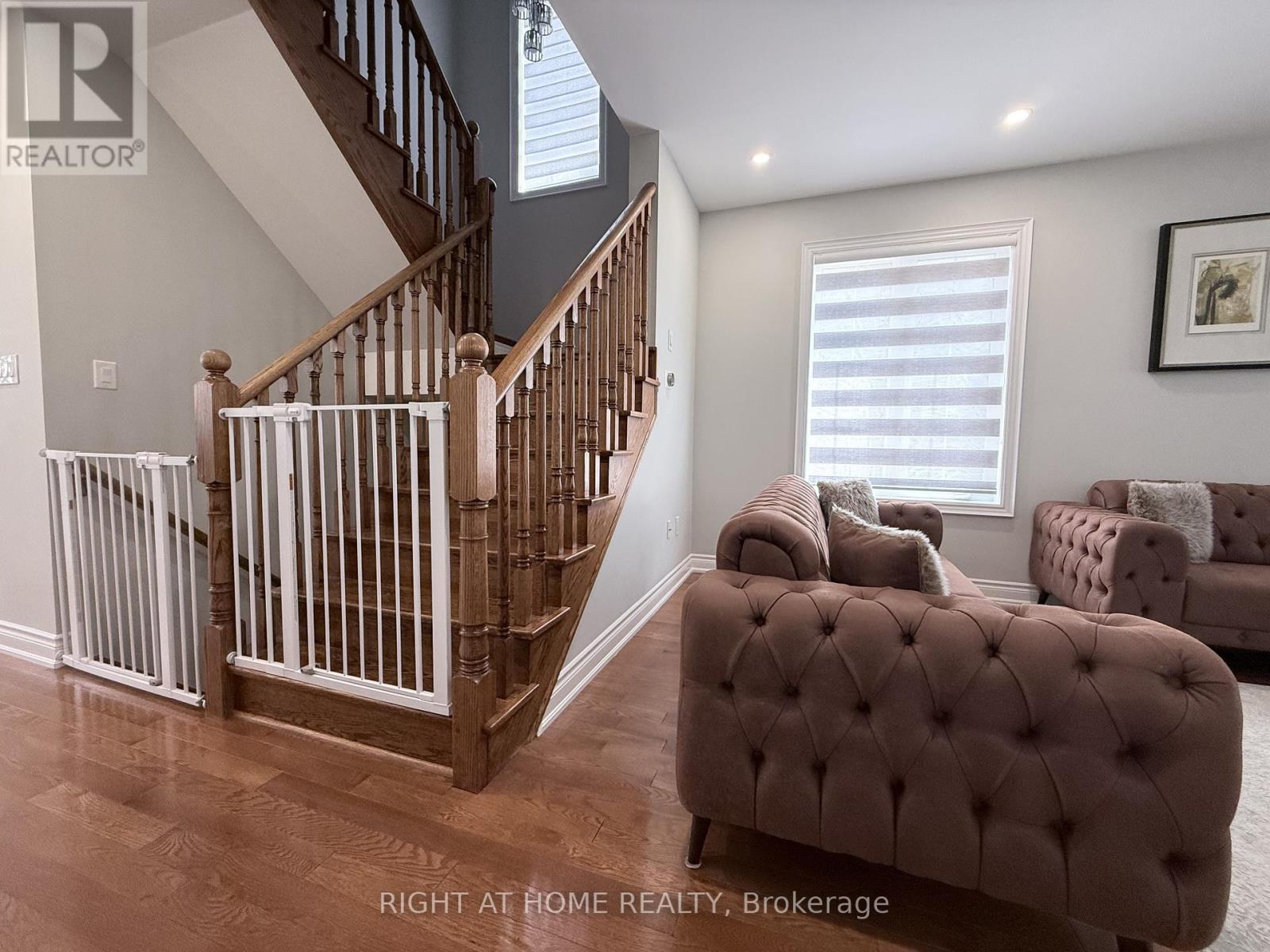 131 Killington Avenue, Vaughan, Ontario  L4H 3Z6 - Photo 9 - N13465706