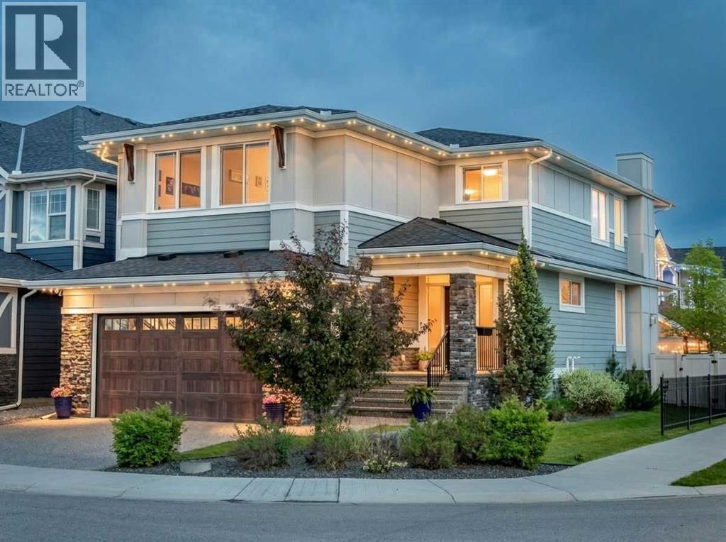 77 West Grove Way SW, calgary, Alberta