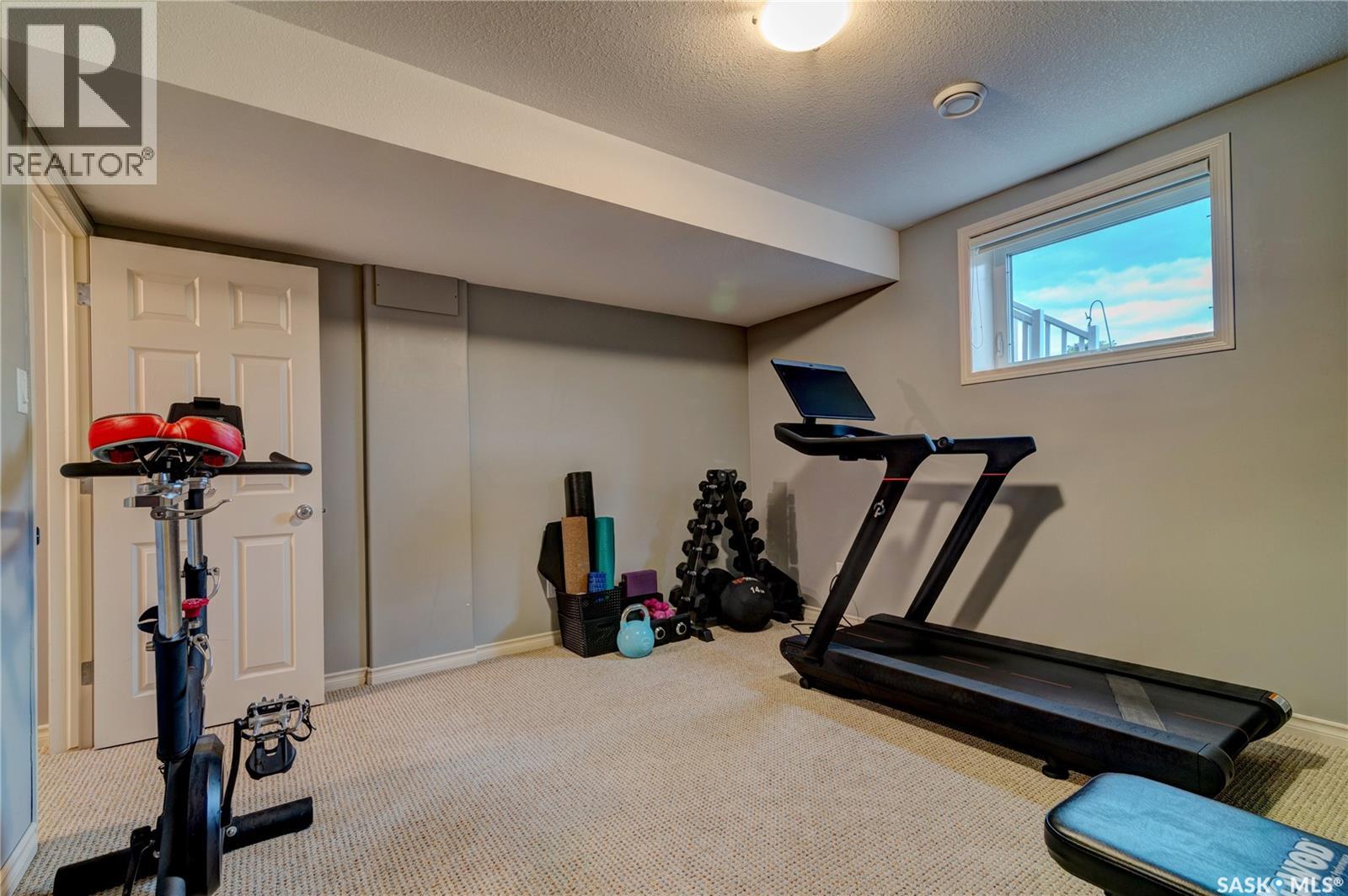 751 Bluebird Crescent, Regina, Saskatchewan  S4N 7S3 - Photo 29 - SK039985