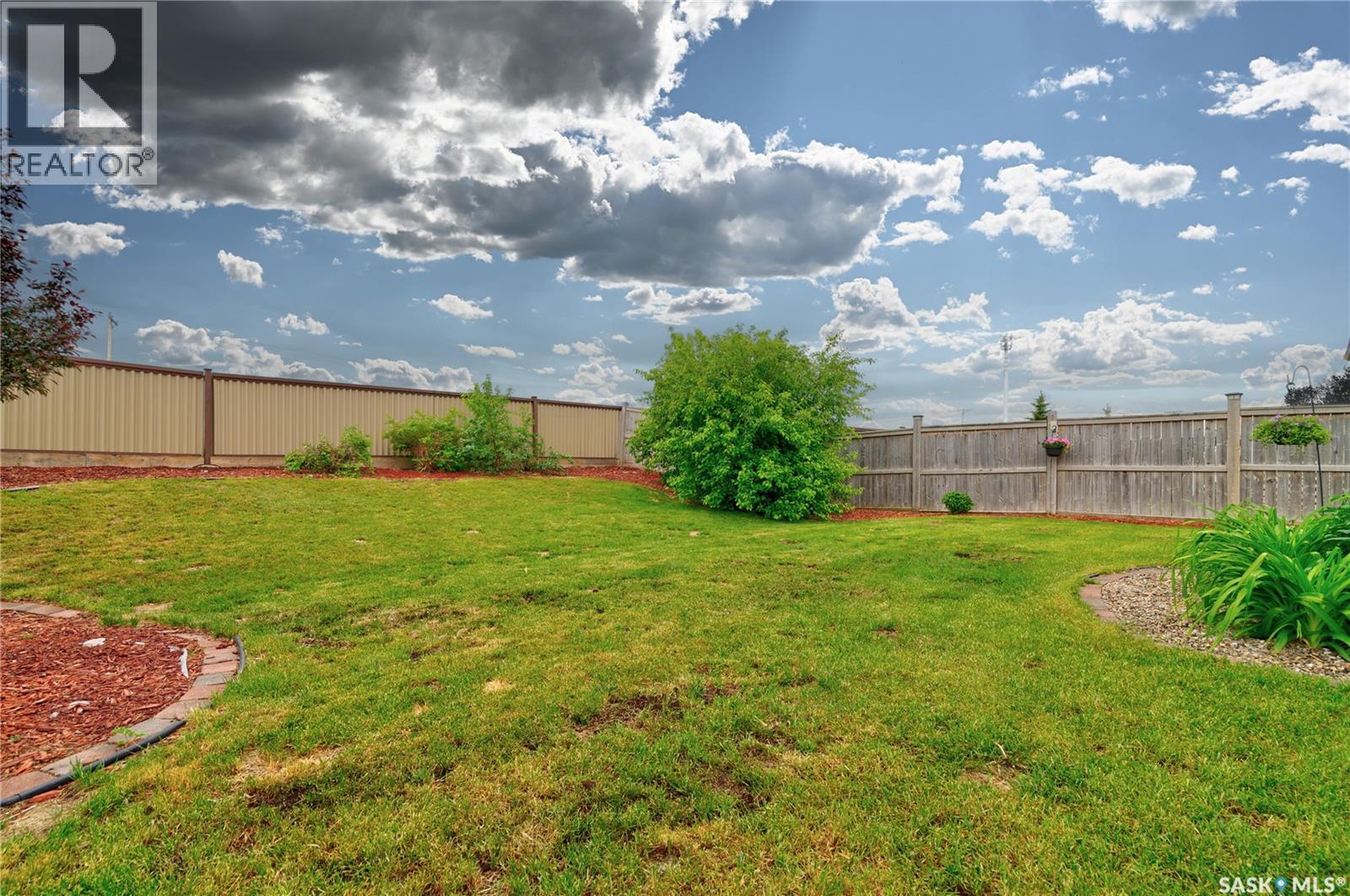 751 Bluebird Crescent, Regina, Saskatchewan  S4N 7S3 - Photo 45 - SK039985