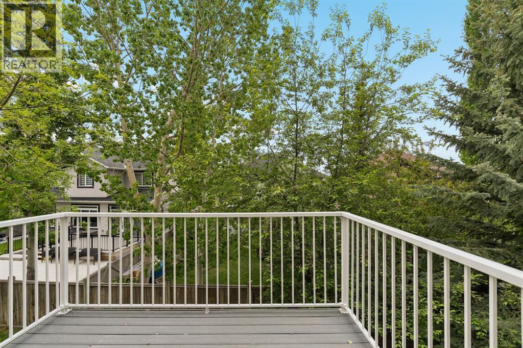 25 Hidden Creek Rise Nw, Calgary, Alberta  T3A 6L3 - Photo 30 - A2317734