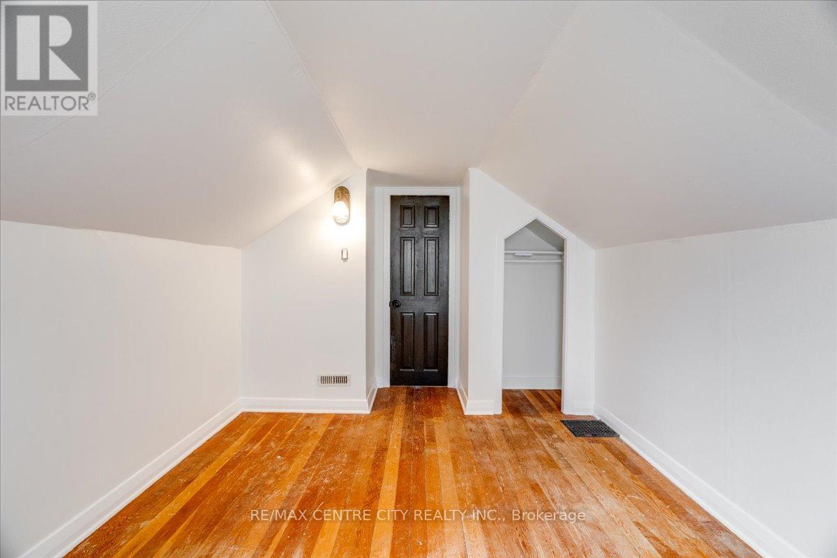 549 Victoria Street, Strathroy-Caradoc, Ontario  N7G 3C2 - Photo 22 - X13465770