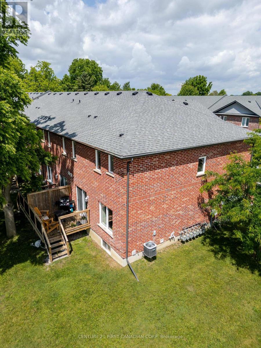 14 - 292 Falcon Drive, Woodstock, Ontario  N4T 0C1 - Photo 5 - X13465846
